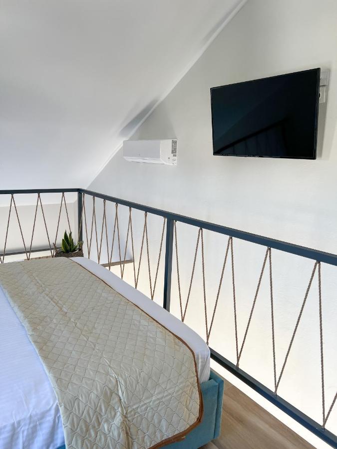 Sithon Diamond Suites Nikiti  Esterno foto